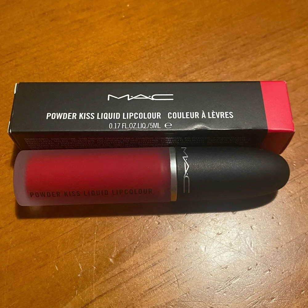 MAC Powder Kiss Liquid Lipcolour MACsmash